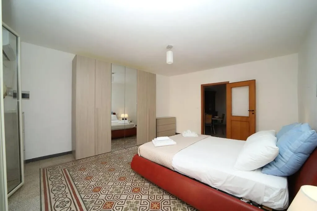 パレルモColonna House Casa Tra La Zisa E La Cattedraleアパートメント 0*, パレルモ イタリア