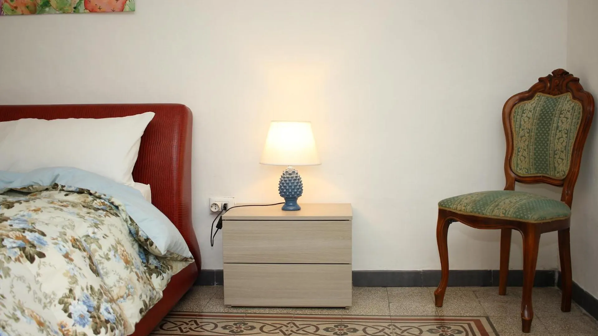 アパート パレルモColonna House Casa Tra La Zisa E La Cattedraleアパートメント