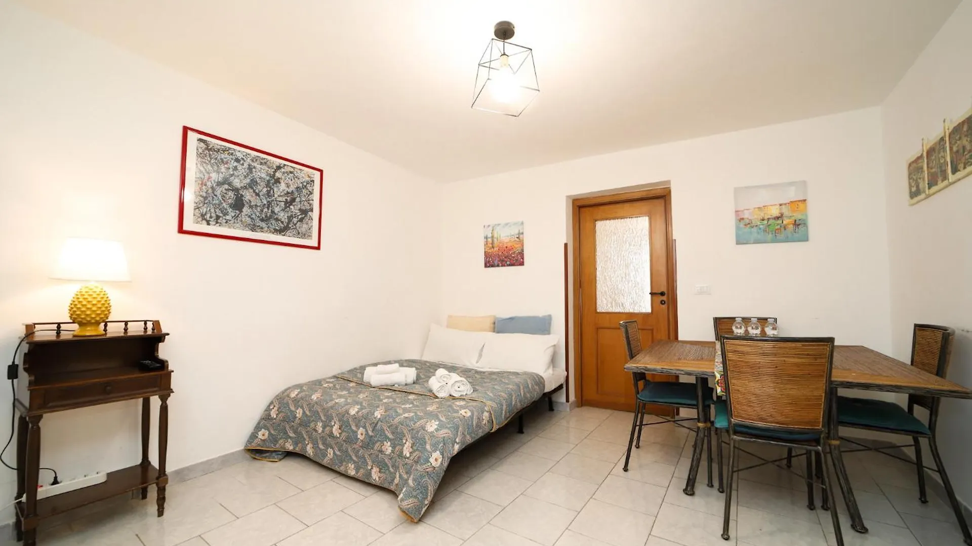 パレルモColonna House Casa Tra La Zisa E La Cattedraleアパートメント 0*, パレルモ