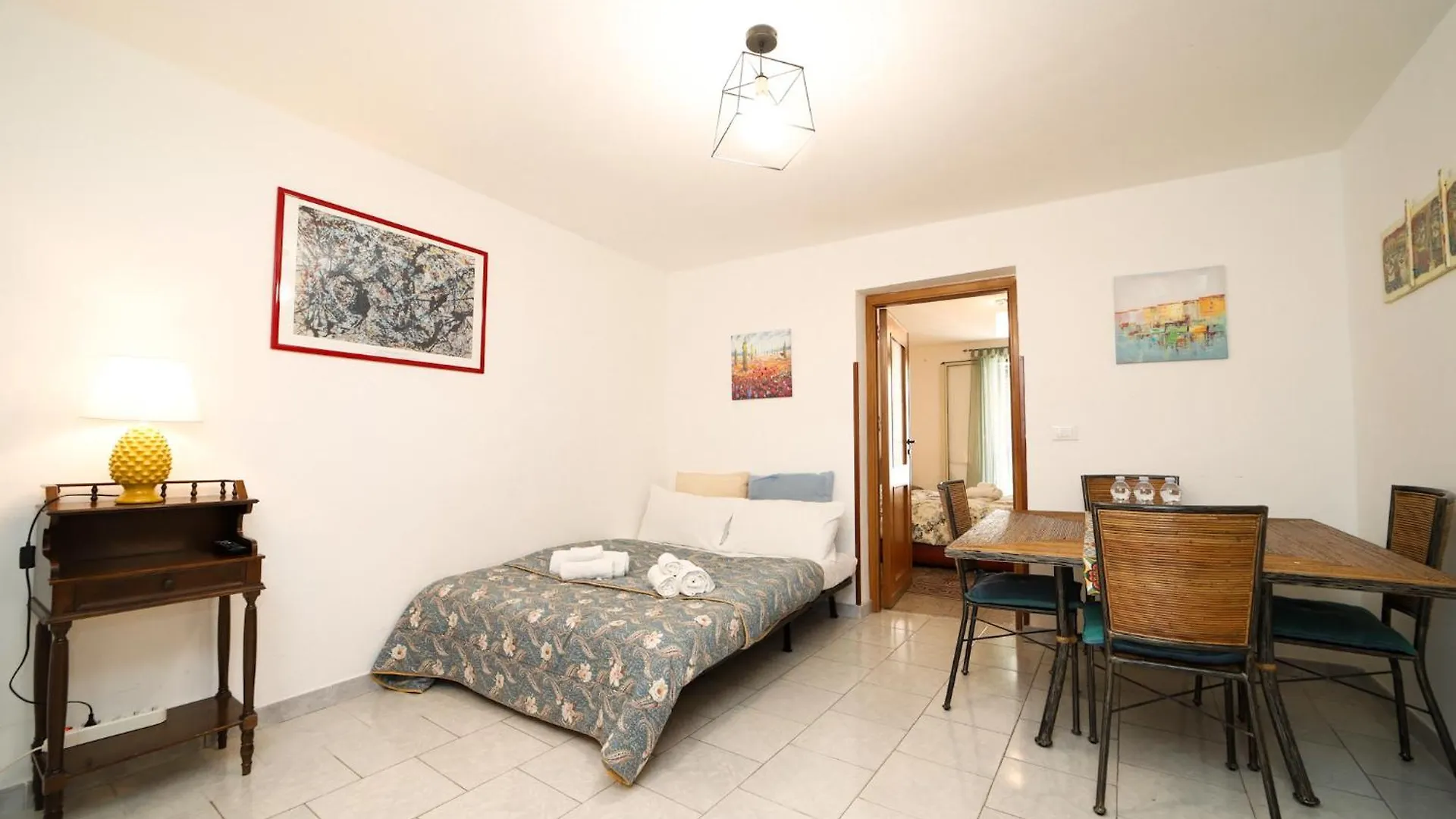 パレルモColonna House Casa Tra La Zisa E La Cattedraleアパートメント
