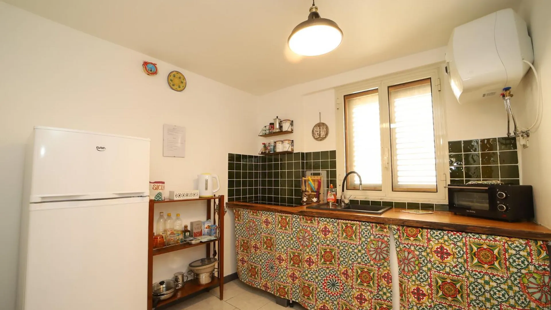 Appartamento Colonna House Casa Tra La Zisa E La Cattedrale Palermo 0*,  Italia