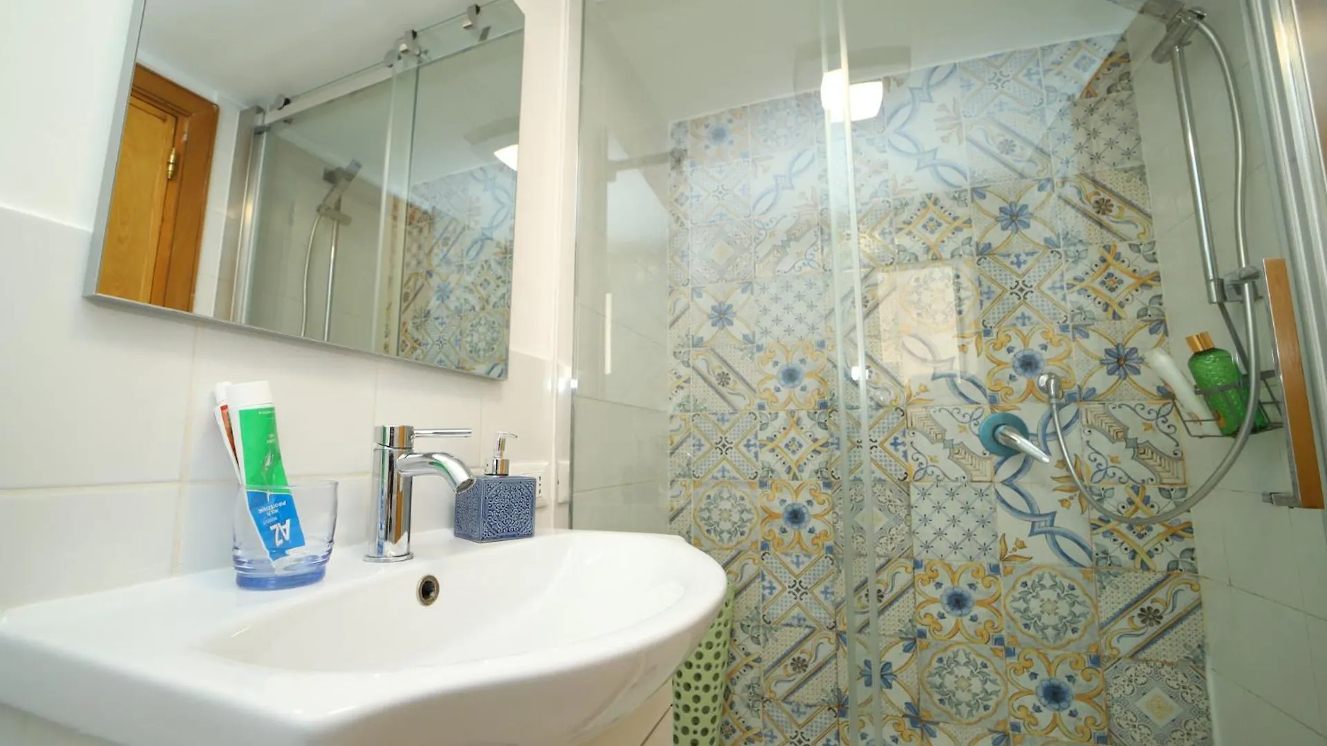 Appartamento Colonna House Casa Tra La Zisa E La Cattedrale Palermo